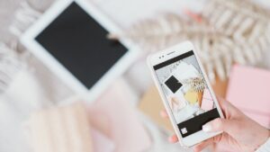 SNSで稼ぐ仕組みとは?SNS発信するだけでお問合せと売上を増やす方法